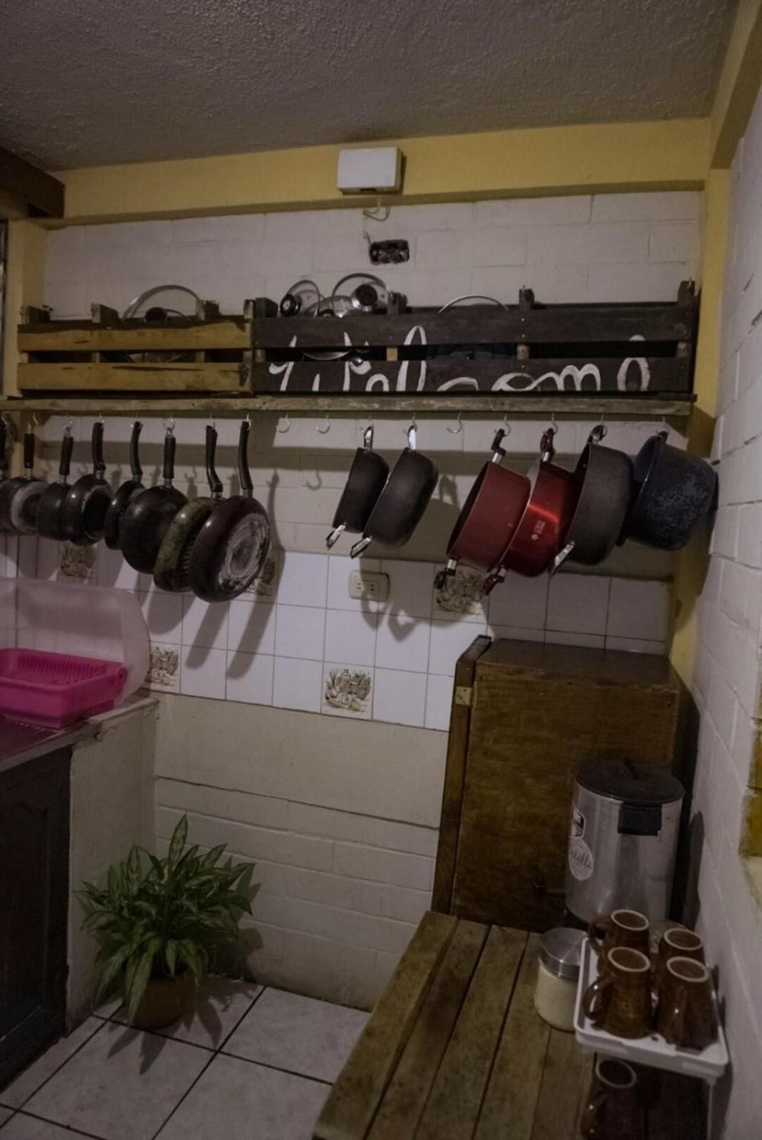 Pool House Hostel Санта-Ана Экстерьер фото